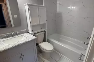 6433 Fenestra Ct, Burke, VA 22015 - Photo 13