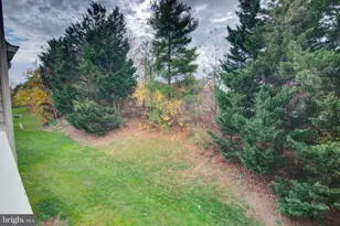 6964 Ellingham Cir, Alexandria, VA 22315 - Photo 7