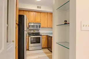 6964 Ellingham Cir, Alexandria, VA 22315 - Photo 13