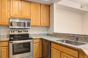 6964 Ellingham Cir, Alexandria, VA 22315 - Photo 11