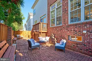 7204 Lyndam Hill Cir, Lorton, VA 22079 - Photo 47