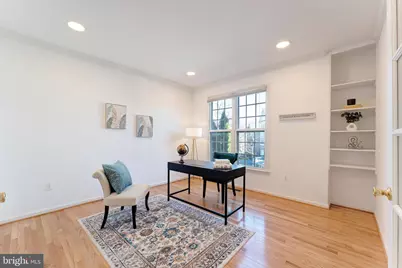 7204 Lyndam Hill Circle, Lorton, VA 22079 - Photo 23