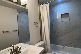 8922 Royal Astor Way, Fairfax, VA 22031 - Photo 15