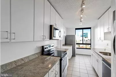 1800 Old Meadow Road #302, McLean, VA 22102 - Photo 7