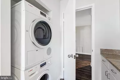 1800 Old Meadow Road #302, McLean, VA 22102 - Photo 9