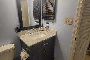 5842 Orchard Hill Ct, Clifton, VA 20124 - Photo 9