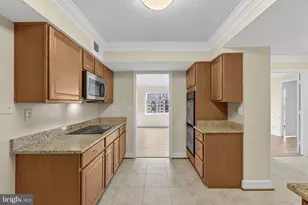 8350 Greensboro Dr, McLean, VA 22102 - Photo 57
