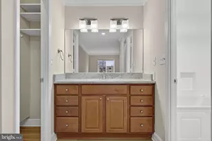 8350 Greensboro Dr, McLean, VA 22102 - Photo 19