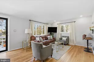 7203 Arthur Dr, Falls Church, VA 22046 - Photo 9