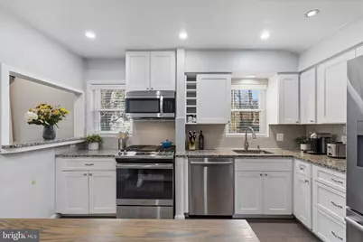 7203 Arthur Drive, Falls Church, VA 22046 - Photo 13