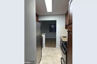 1923 Wilson Lane #201, McLean, VA 22102 - Photo 5