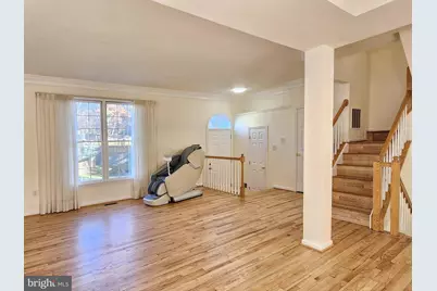 8026 Readington Court, Springfield, VA 22152 - Photo 9