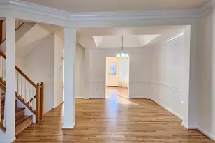 8026 Readington Ct, Springfield, VA 22152 - Photo 11