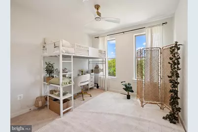 13506 Innovation Station Loop #2B, Herndon, VA 20171 - Photo 17