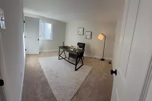 8375 Magic Leaf Rd, Springfield, VA 22153 - Photo 15