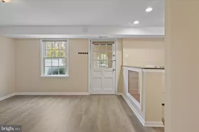 8180 Fernlake Court, Alexandria, VA 22309 - Photo 25