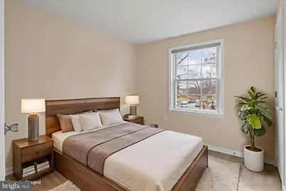 8180 Fernlake Court, Alexandria, VA 22309 - Photo 17