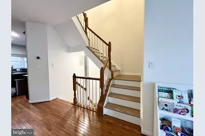 4102 Kentmere Square, Fairfax, VA 22030 - Photo 5