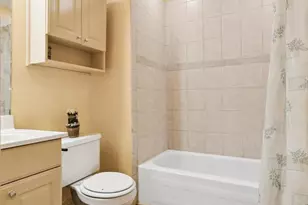 3406 Lyrac St, Oakton, VA 22124 - Photo 9