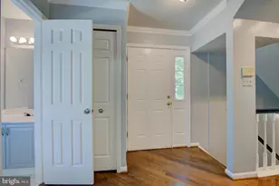 7235 Worsley Way, Alexandria, VA 22315 - Photo 17