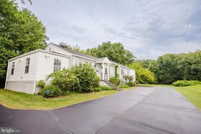 2177 Chain Bridge Road, Vienna, VA 22182 - Photo 45