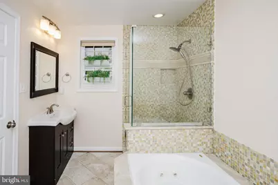 2177 Chain Bridge Road, Vienna, VA 22182 - Photo 17