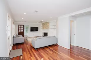 2177 Chain Bridge Rd, Vienna, VA 22182 - Photo 7