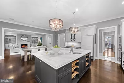 8305 Fox Haven Drive, McLean, VA 22102 - Photo 21