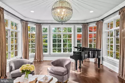 8305 Fox Haven Drive, McLean, VA 22102 - Photo 15