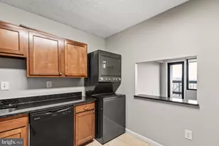 3701 S George Mason Dr, Falls Church, VA 22041 - Photo 13