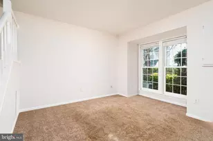 6035 Netherton St, Centreville, VA 20120 - Photo 15