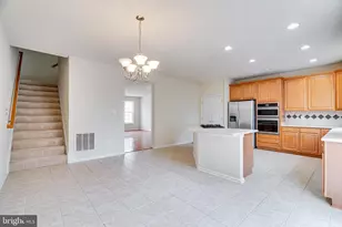 12587 Birkdale Way, Fairfax, VA 22030 - Photo 15