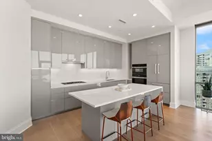 7887 Jones Branch Dr, McLean, VA 22102 - Photo 17