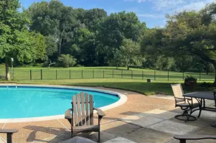 1542 Crowell Rd, Vienna, VA 22182 - Photo 1