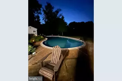 1542 Crowell Road, Vienna, VA 22182 - Photo 49