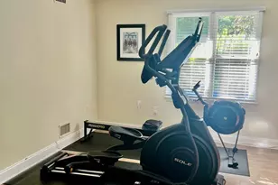 1542 Crowell Rd, Vienna, VA 22182 - Photo 23