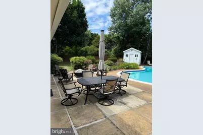 1542 Crowell Road, Vienna, VA 22182 - Photo 55