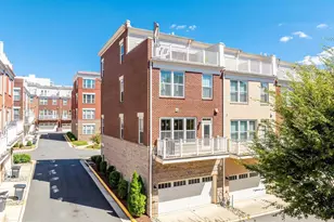 11695 Sunrise Square Pl, Reston, VA 20191 - Photo 5