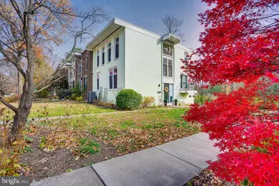 1640 Wainwright Drive, Reston, VA 20190 - Photo 3