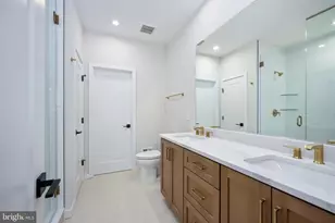 14377 Gln Mnr Dr, Chantilly, VA 20151 - Photo 5