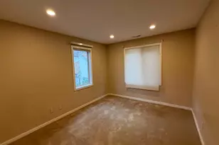 10701 Sycamore Springs Ln, Great Falls, VA 22066 - Photo 15