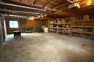 10701 Sycamore Springs Ln, Great Falls, VA 22066 - Photo 23