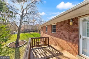 6101 Briarview Ct, Alexandria, VA 22310 - Photo 37