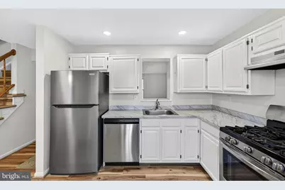 14467 Four Chimney Drive, Centreville, VA 20120 - Photo 9