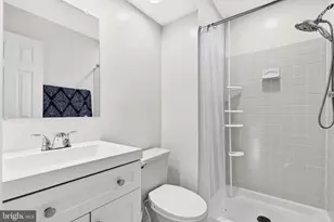 14467 Four Chimney Dr, Centreville, VA 20120 - Photo 25