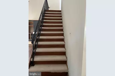 8415 Spicewood Court, Annandale, VA 22003 - Photo 13