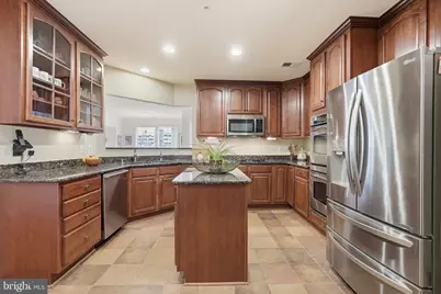 2905 Saintsbury Plaza #312, Fairfax, VA 22031 - Photo 7