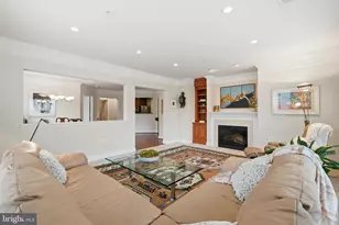 2905 Saintsbury Plaza, Fairfax, VA 22031 - Photo 5