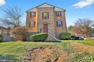 7701 Solomon Seal Dr, Springfield, VA 22152 - Photo 3