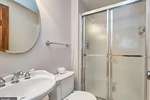 11312 Myrtle Ln, Reston, VA 20191 - Photo 23